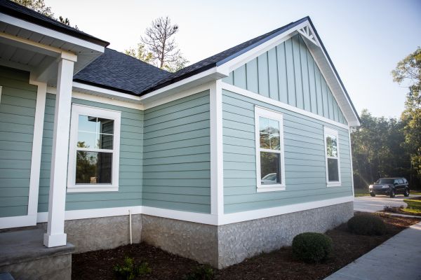 Cost of Damaged Siding Repair in Eau Claire