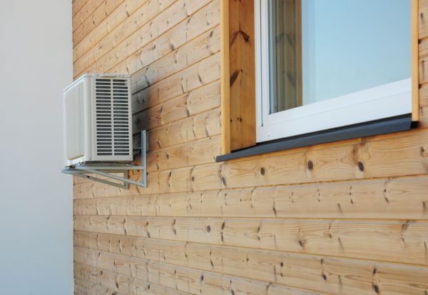 Cost of Pine Wood Siding Installation in Eau Claire